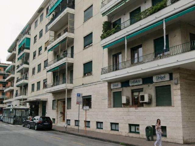 Appartamento in vendita a Medio Levante, Serra Riccò