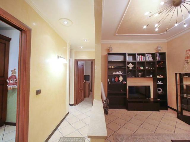 Appartamento in vendita a Centro Est, Serra Riccò