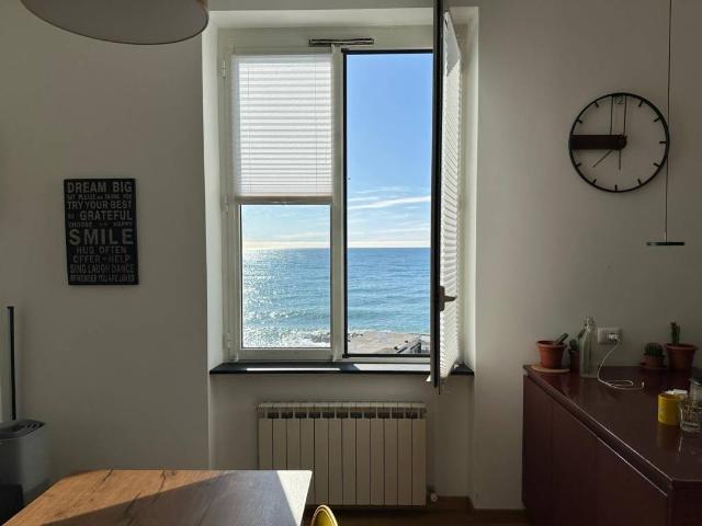 Appartamento in vendita a Levante, Serra Riccò