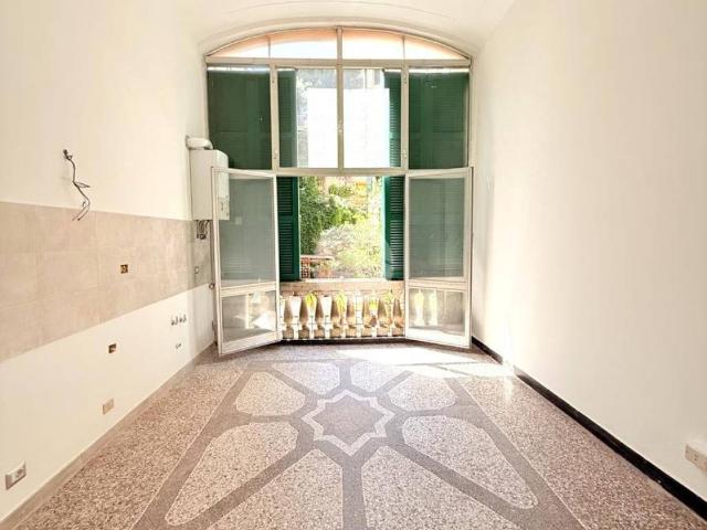 Appartamento in vendita a Centro Est, Serra Riccò