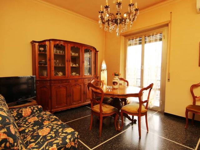 Appartamento in vendita a Marassi, Genova