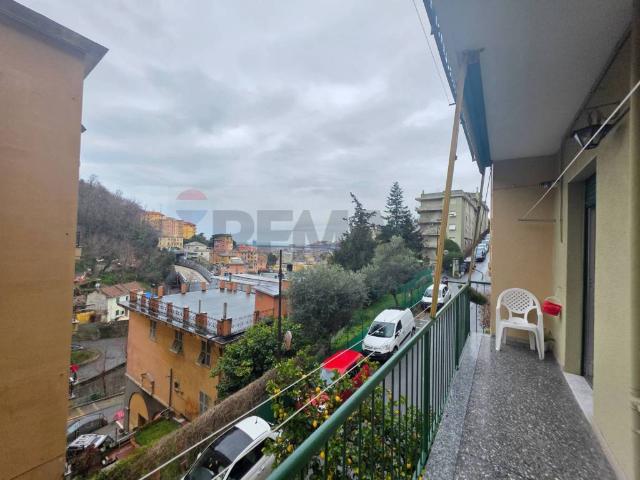 Appartamento in vendita a Val Polcevera, Serra Riccò