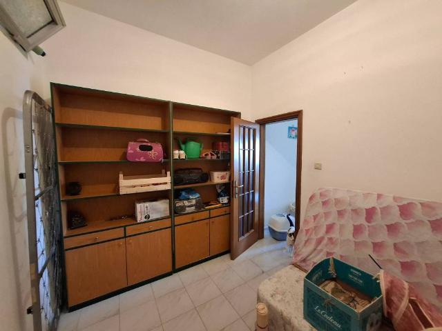 Appartamento in vendita a Medio Ponente, Serra Riccò