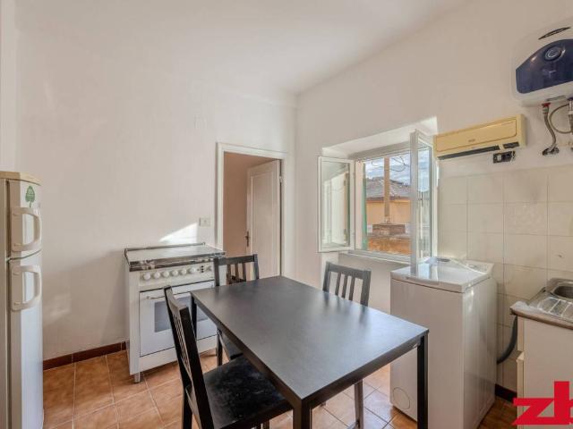 Appartamento in vendita a Marassi, Genova