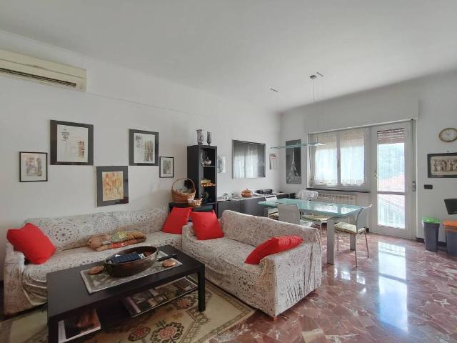 Appartamento in vendita a Val Polcevera, Serra Riccò