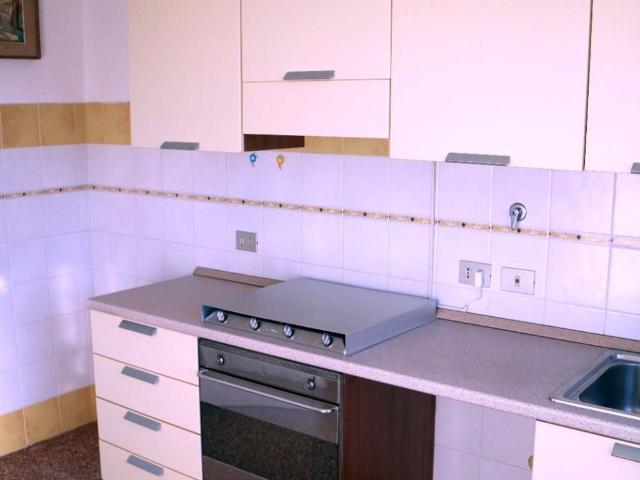 Appartamento in vendita a Ponente, Serra Riccò