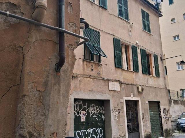Appartamento in vendita a Centro Est, Serra Riccò