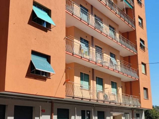 Appartamento in vendita a Medio Ponente, Serra Riccò