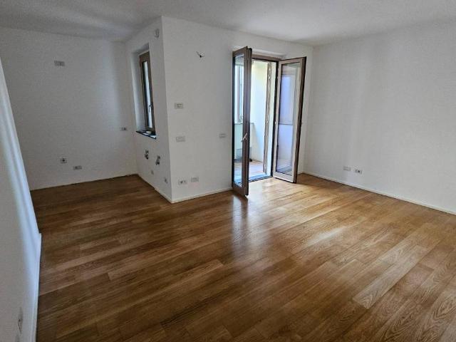 Appartamento in vendita a Levante, Serra Riccò