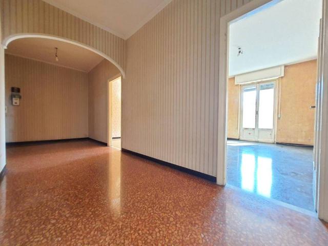 Appartamento in vendita a Centro Ovest, Serra Riccò