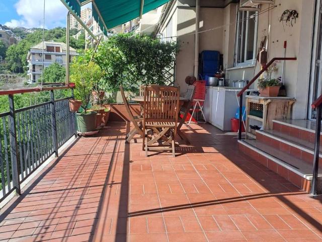 Appartamento in vendita a Centro Ovest, Serra Riccò