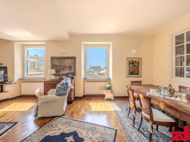 Appartamento in vendita a Centro Est, Serra Riccò