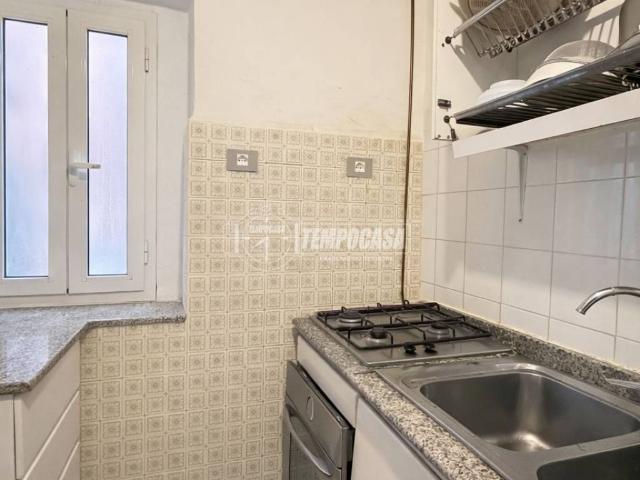 Appartamento in vendita a Centro Ovest, Serra Riccò