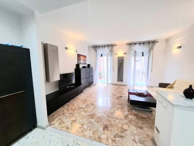 Appartamento in vendita a Centro Ovest, Serra Riccò