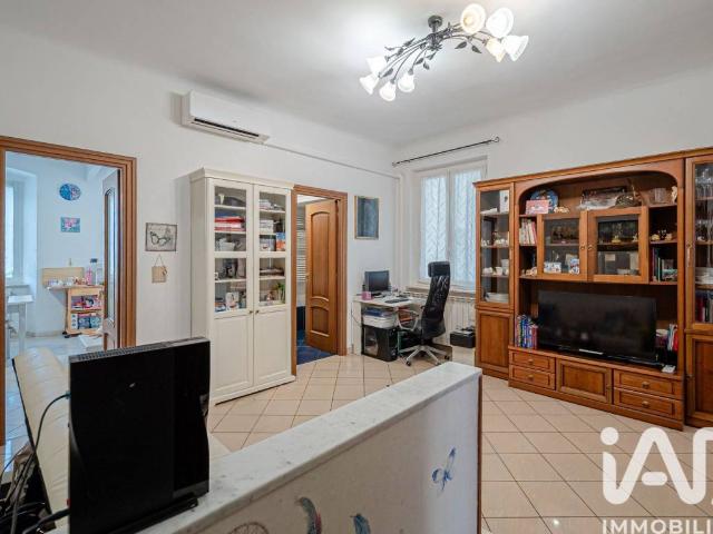 Appartamento in vendita a Val Polcevera, Serra Riccò