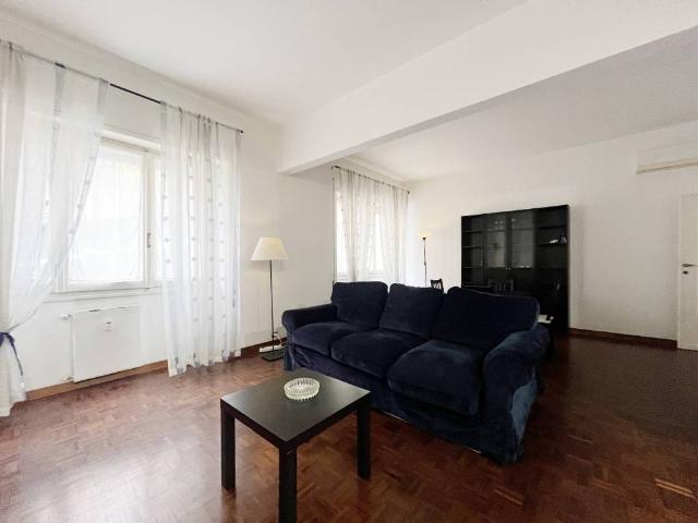 Appartamento in vendita a Centro Est, Serra Riccò