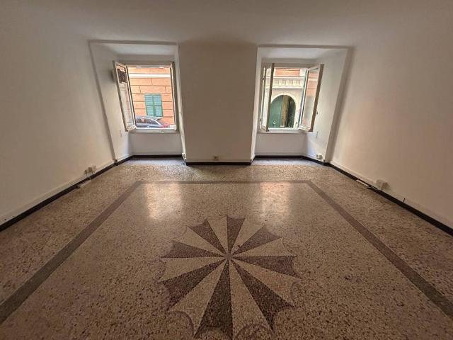 Appartamento in vendita a Centro Est, Serra Riccò