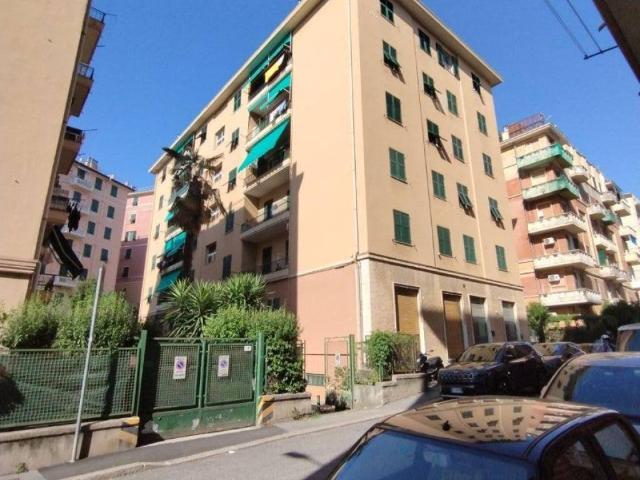 Appartamento in vendita a Medio Ponente, Serra Riccò