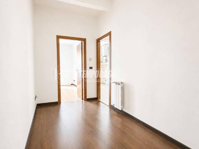 Appartamento in vendita a Centro Ovest, Serra Riccò