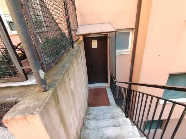 Appartamento in vendita a Centro Ovest, Serra Riccò