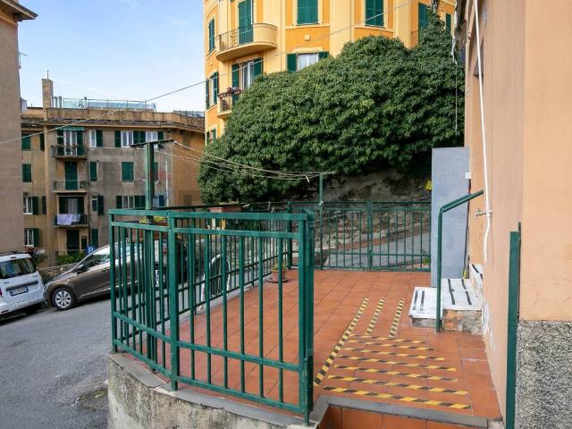 Appartamento in vendita a Bassa Val Bisagno, Serra Riccò