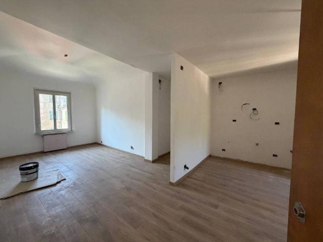 Appartamento in vendita a Val Polcevera, Serra Riccò