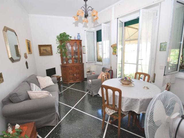 Appartamento in vendita a Levante, Serra Riccò