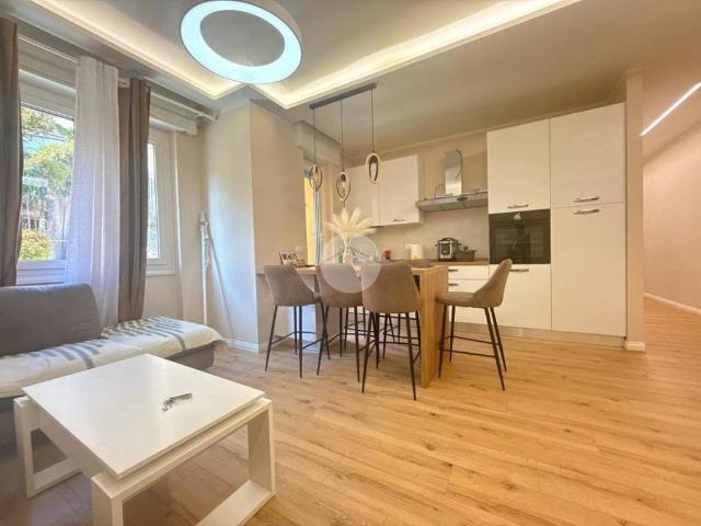 Appartamento in vendita a Pianderlino, Genova