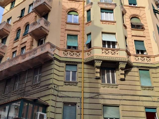 Appartamento in vendita a Centro Ovest, Serra Riccò