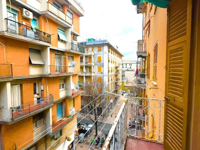 Appartamento in vendita a Val Polcevera, Serra Riccò
