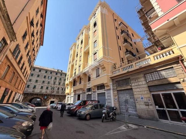 Appartamento in vendita a Centro Ovest, Serra Riccò