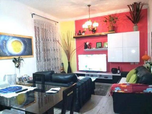 Appartamento in vendita a Centro Ovest, Serra Riccò