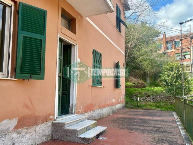 Appartamento in vendita a Medio Ponente, Serra Riccò