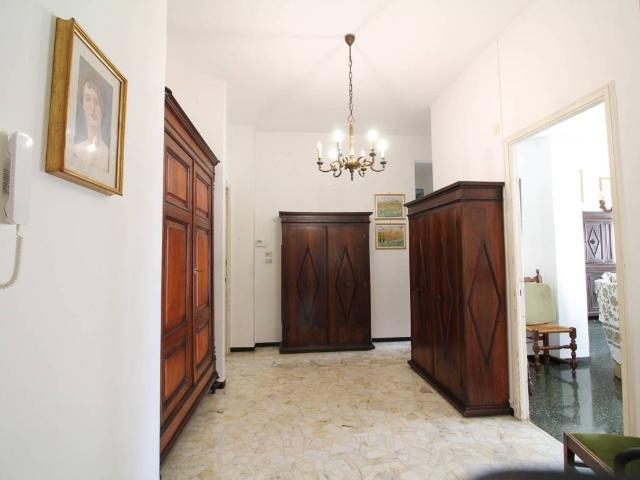 Appartamento in vendita a Centro Est, Serra Riccò