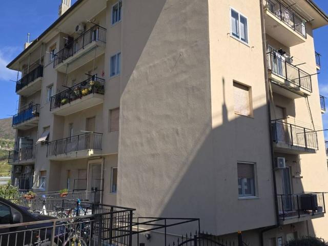 Appartamento in vendita a Ponente, Serra Riccò