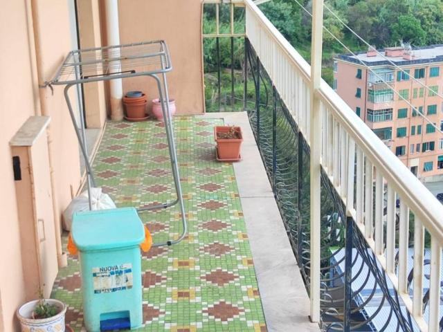Appartamento in vendita a Centro Ovest, Serra Riccò