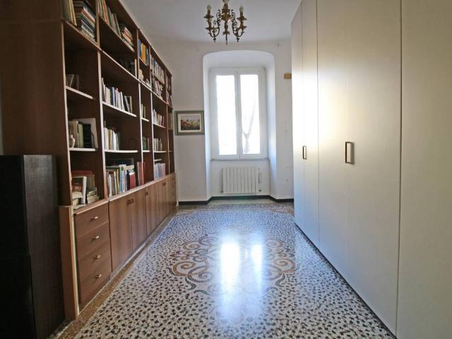 Appartamento in vendita a Centro Ovest, Serra Riccò