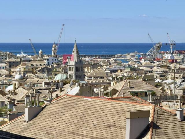 Appartamento in vendita a Centro Est, Serra Riccò
