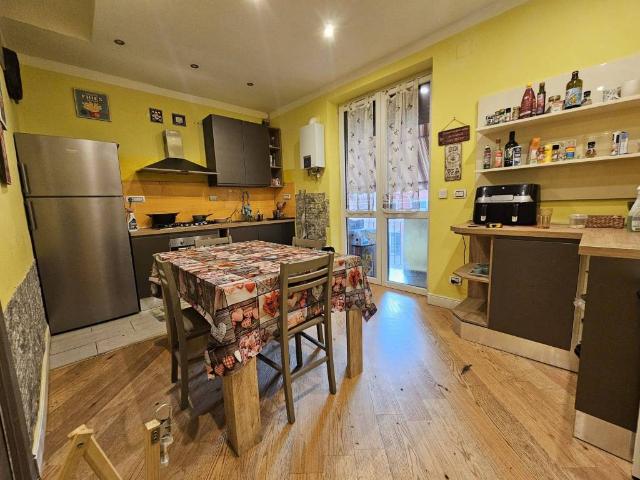 Appartamento in vendita a Levante, Serra Riccò