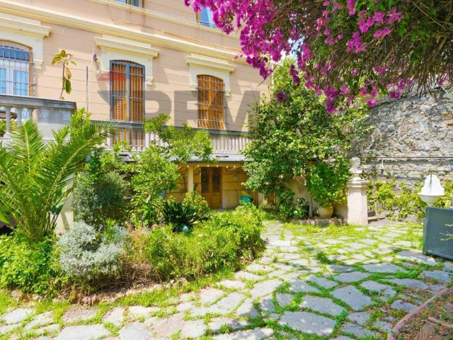 Villa Indipendente in vendita a Ponente, Serra Riccò