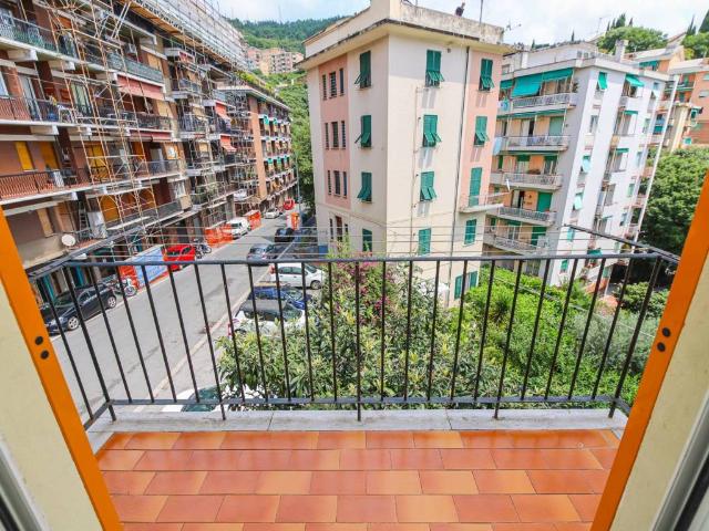 Appartamento in vendita a Centro Est, Serra Riccò
