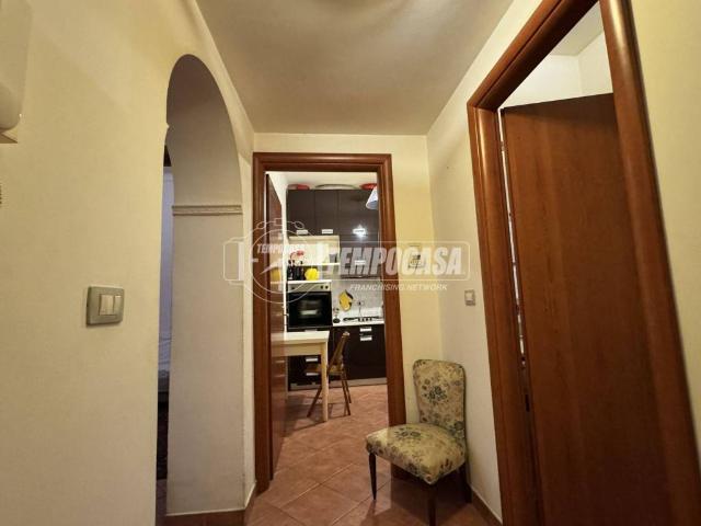 Appartamento in vendita a Centro Est, Serra Riccò