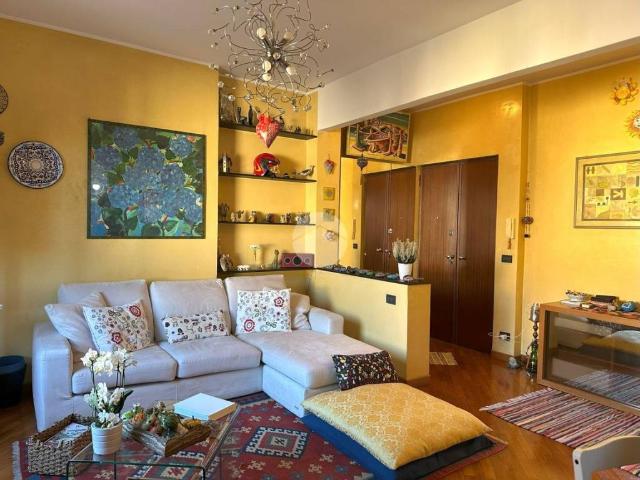 Appartamento in vendita a Centro Est, Serra Riccò