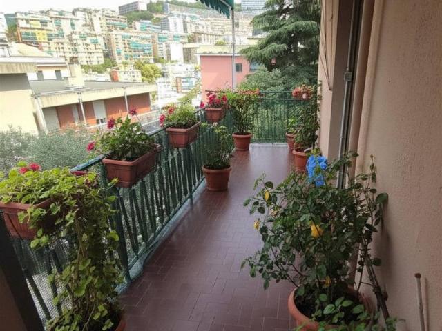 Appartamento in vendita a Bassa Val Bisagno, Serra Riccò