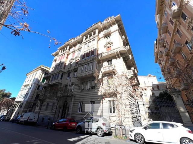 Appartamento in vendita a Centro Est, Serra Riccò