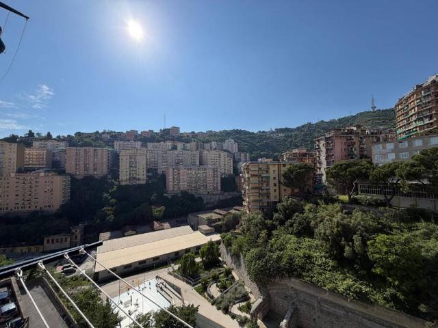 Appartamento in vendita a Centro Est, Serra Riccò