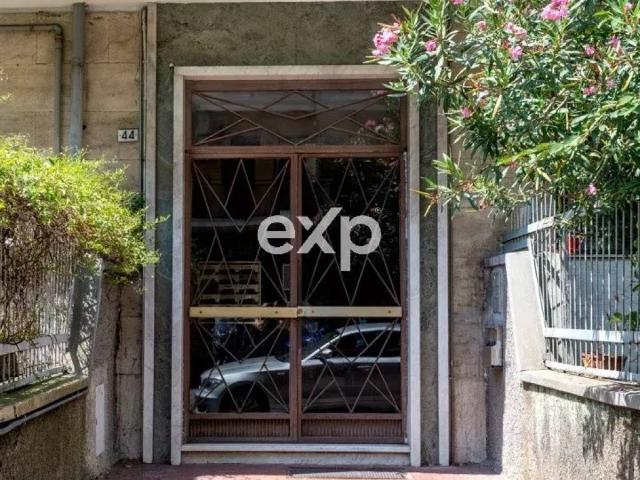 Appartamento in vendita a Biscione, Genova
