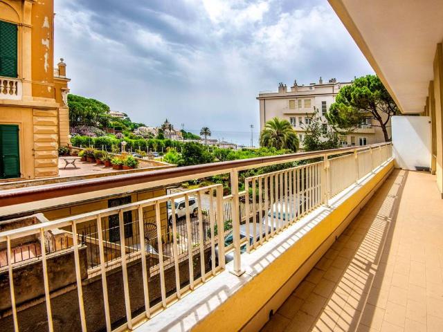 Appartamento in vendita a Medio Levante, Serra Riccò