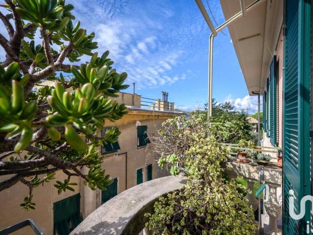 Appartamento in vendita a Medio Levante, Serra Riccò