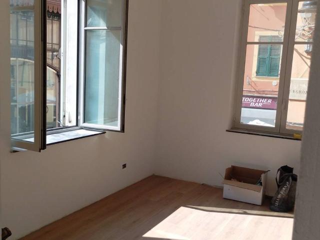 Appartamento in vendita a Centro Est, Serra Riccò